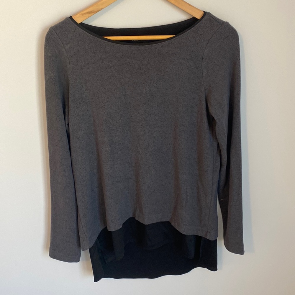 WHBM gray long sleeve top size S